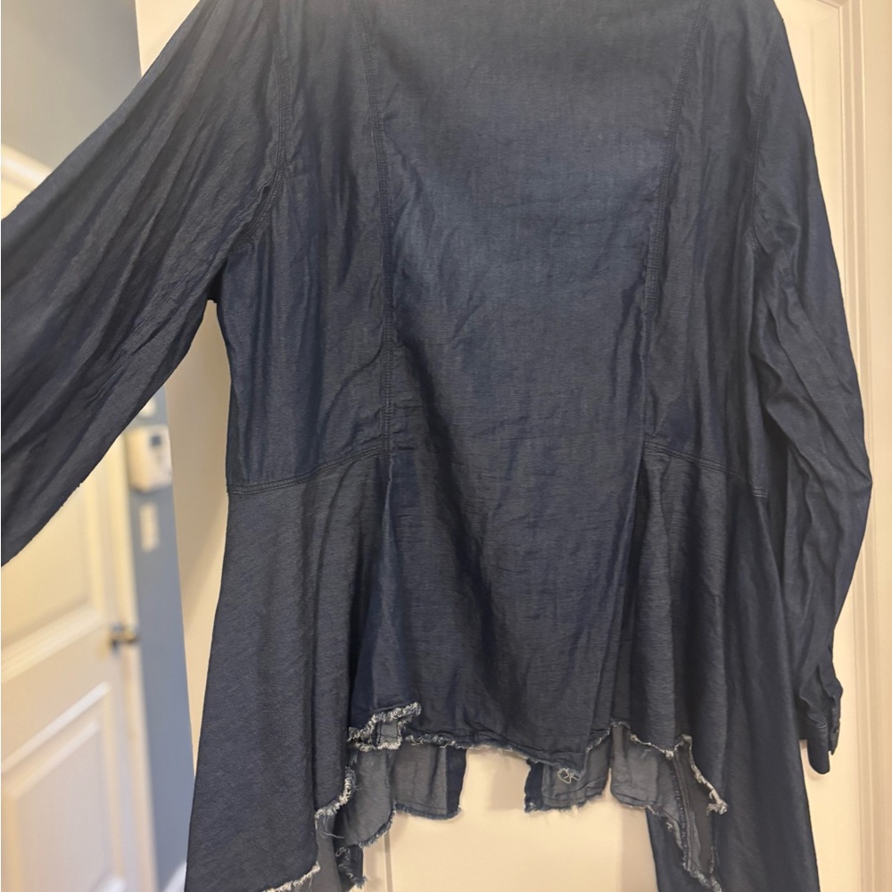 Dark Blue Denim Shirt asymmetrical on sides - Picture 3 of 5